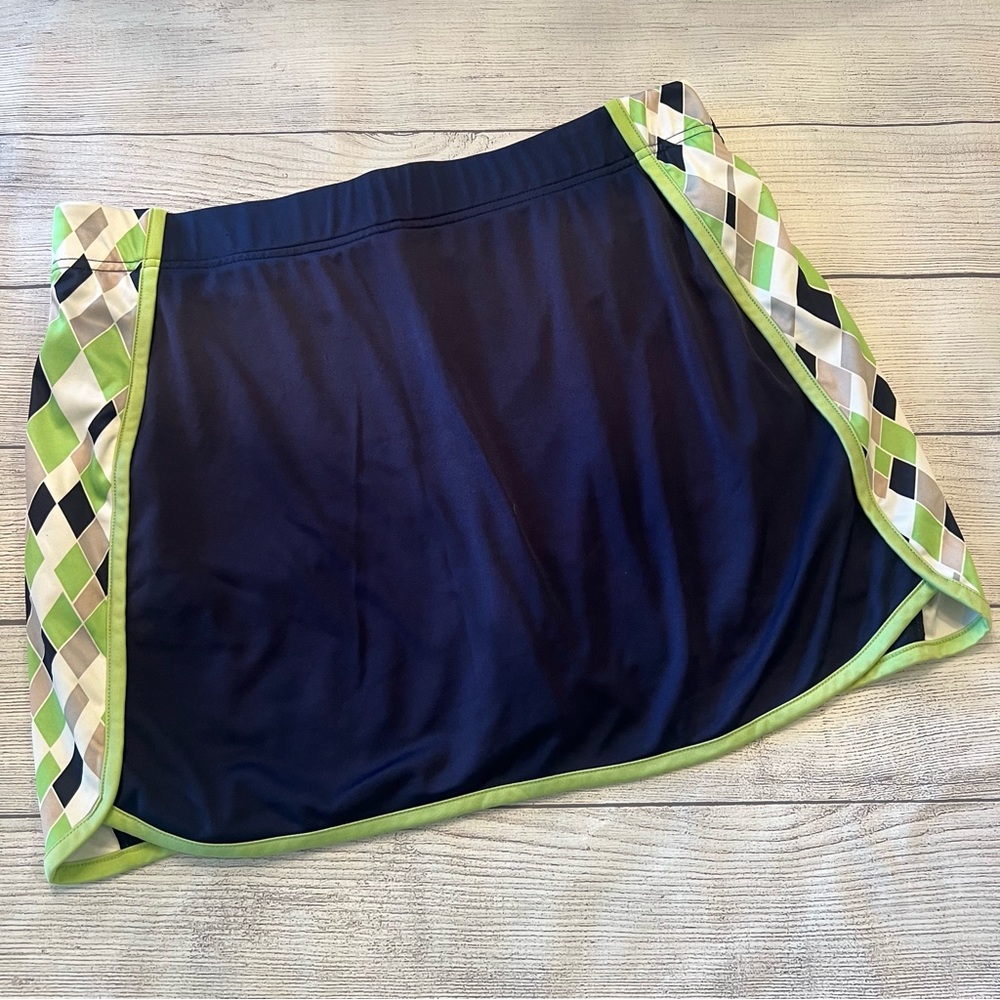 Izod Performance Stretch Skort - image 5